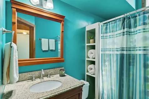 196 Old Sawmill Road Londonderry VT 05148