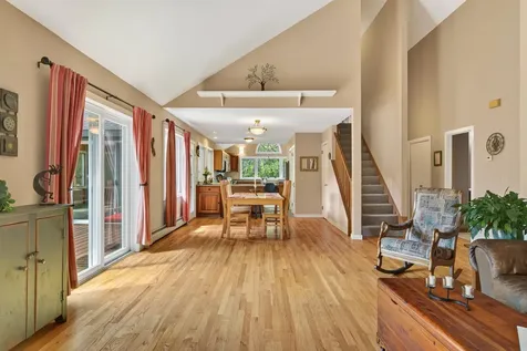 196 Old Sawmill Road Londonderry VT 05148