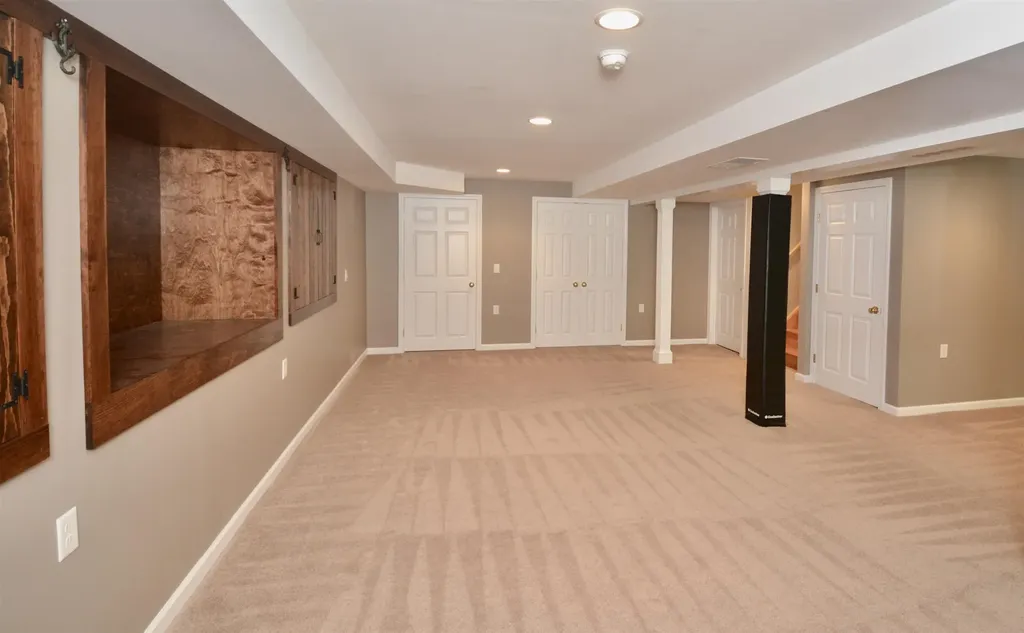 13 Forest Road Grantham NH 03753