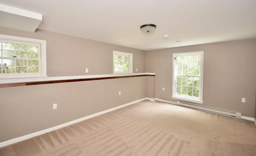 13 Forest Road Grantham NH 03753