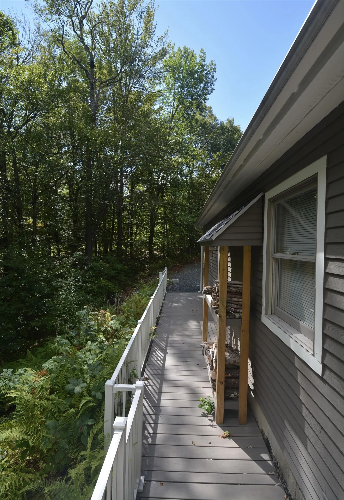 13 Forest Road Grantham NH 03753