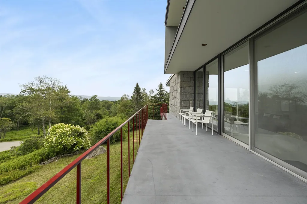 617 Mountain Road Jaffrey NH 03452