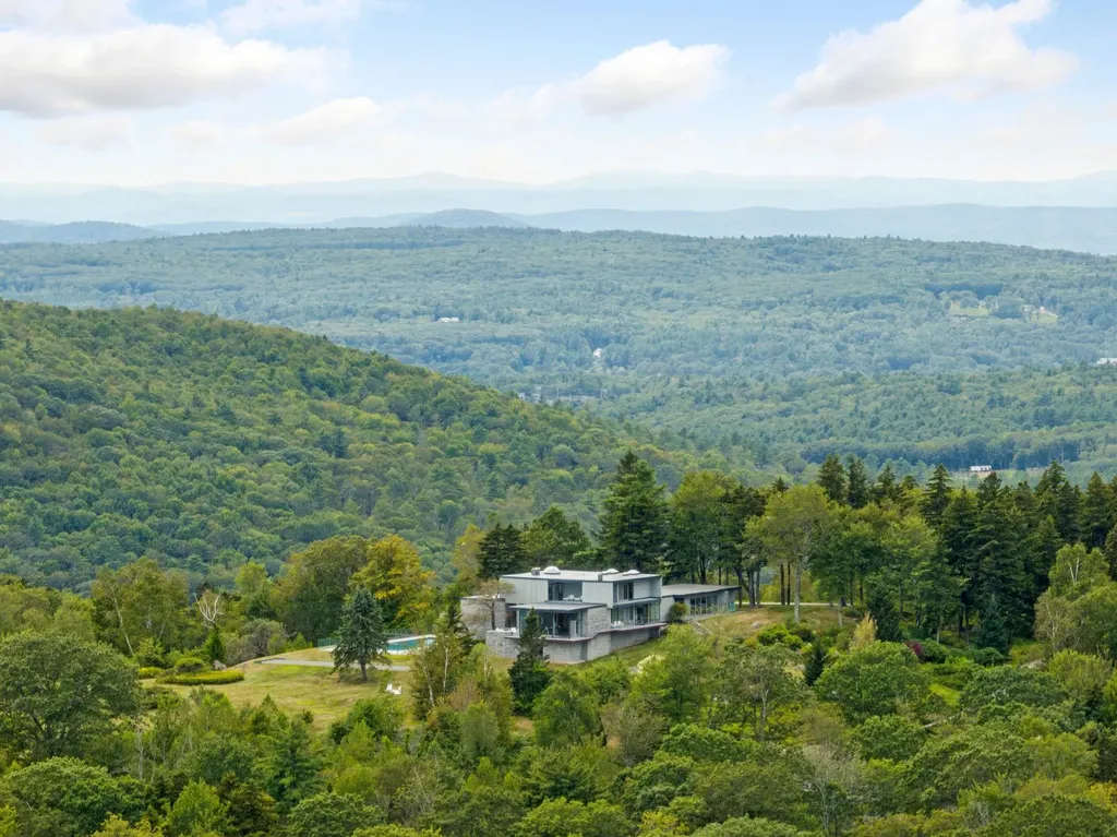 617 Mountain Road Jaffrey NH 03452