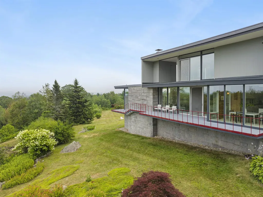 617 Mountain Road Jaffrey NH 03452