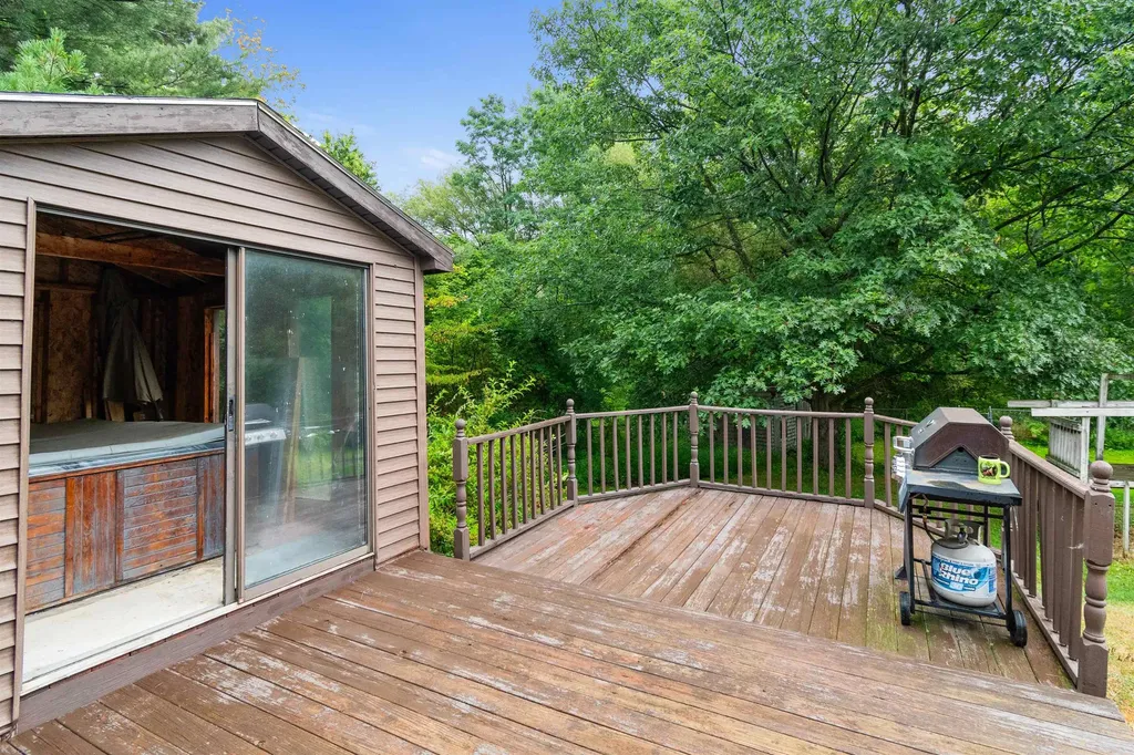 1367 Fairfax Road St. Albans Town VT 05468