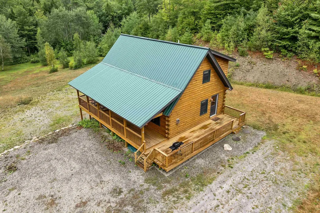 23 Goddard Road Groton NH 03241