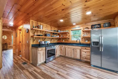 23 Goddard Road Groton NH 03241