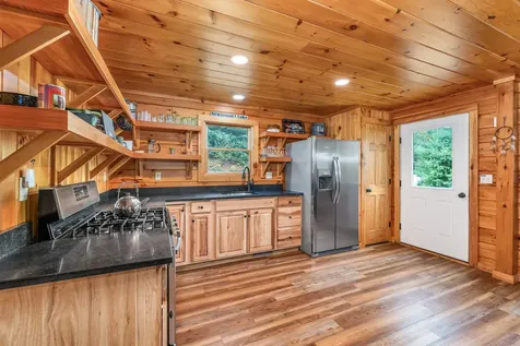 23 Goddard Road Groton NH 03241