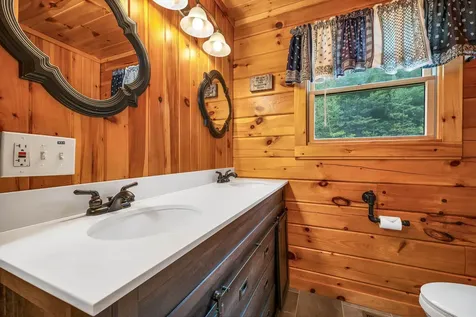 23 Goddard Road Groton NH 03241