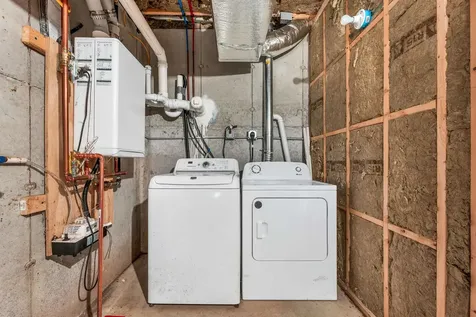 23 Goddard Road Groton NH 03241