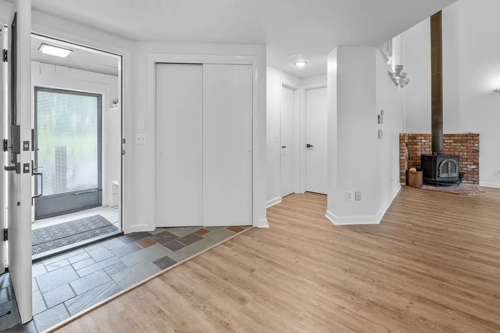 9 Pleasant Drive Grantham NH 03753