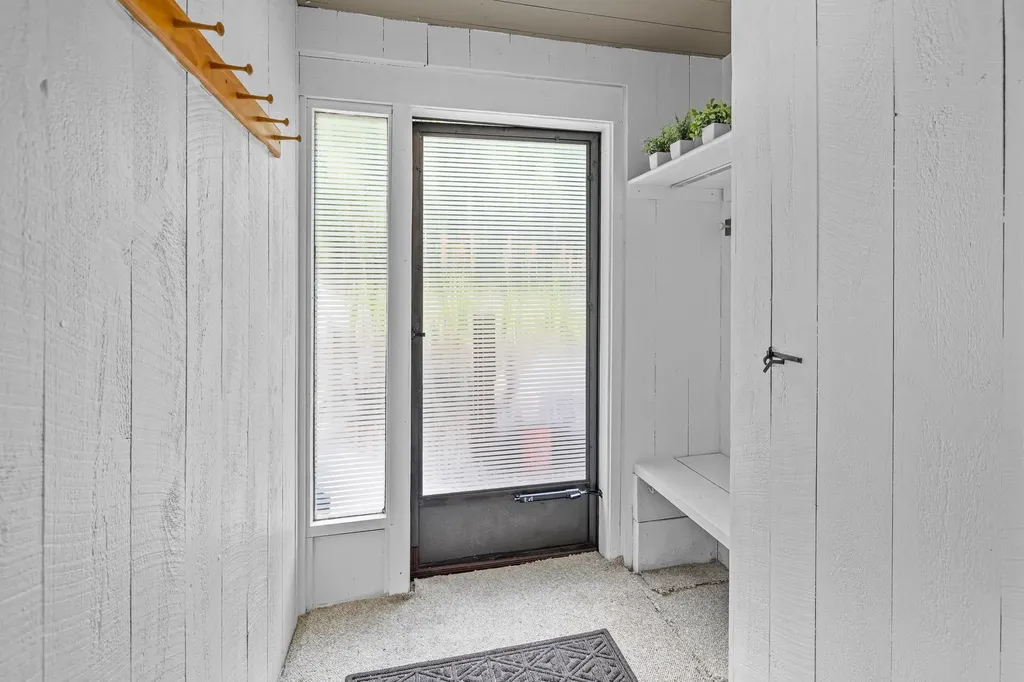 9 Pleasant Drive Grantham NH 03753