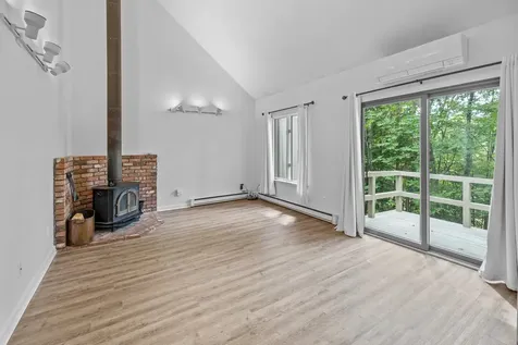 9 Pleasant Drive Grantham NH 03753