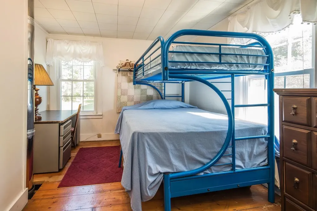 6948 Us Route 7 Road Pittsford VT 05763