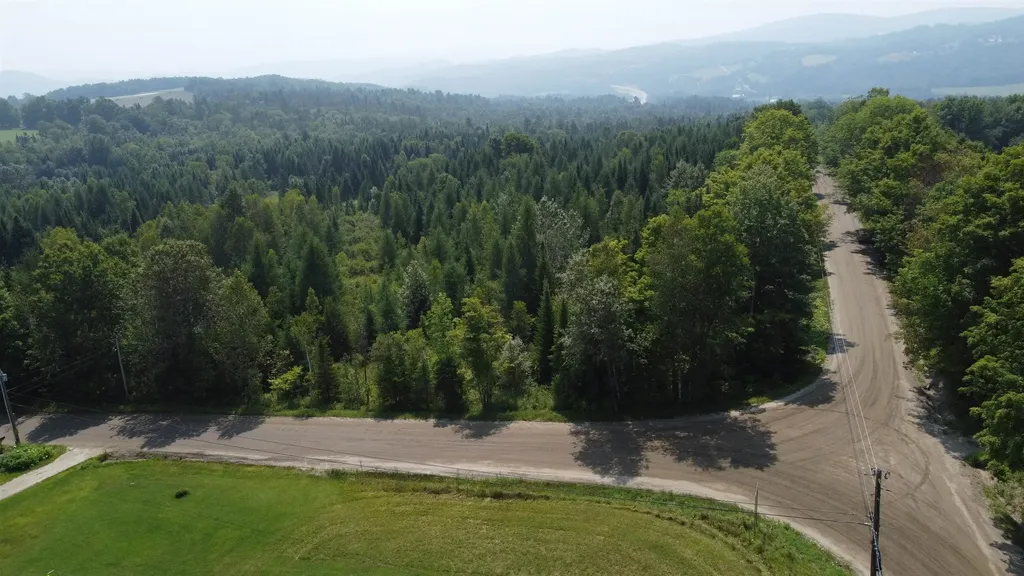 000 Old Coach Road Lyndon VT 05851