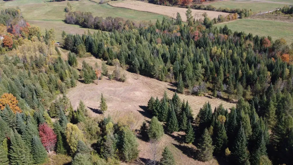 000 Old Coach Road Lyndon VT 05851