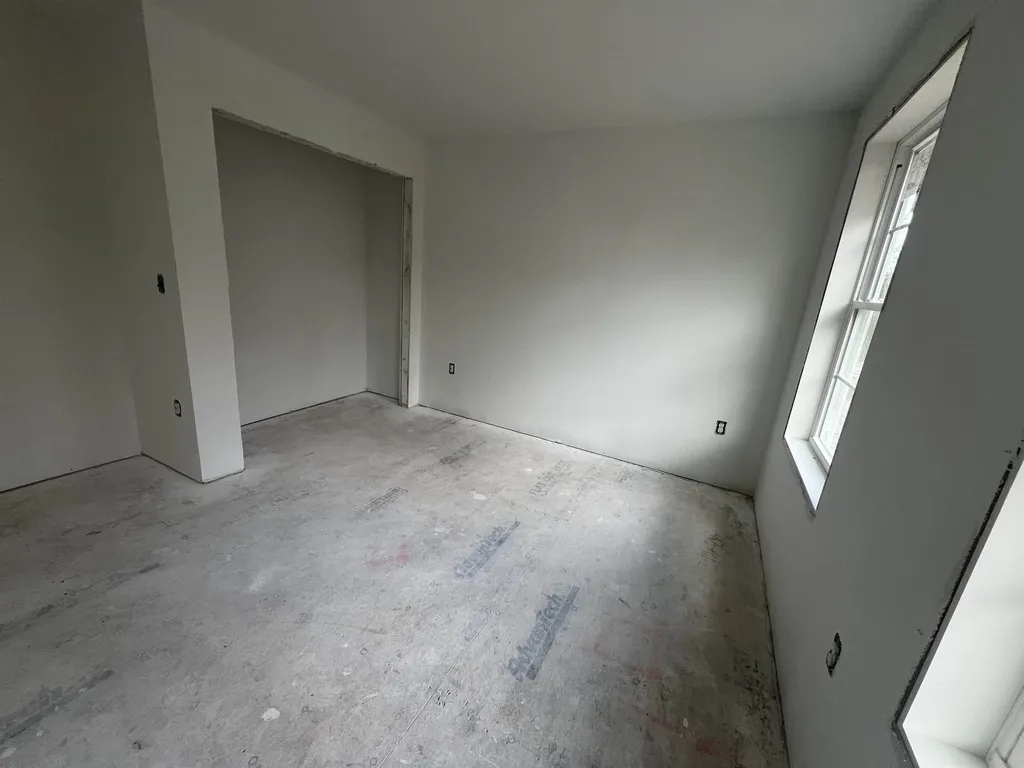 10 Blaisdell Court Raymond NH 03077