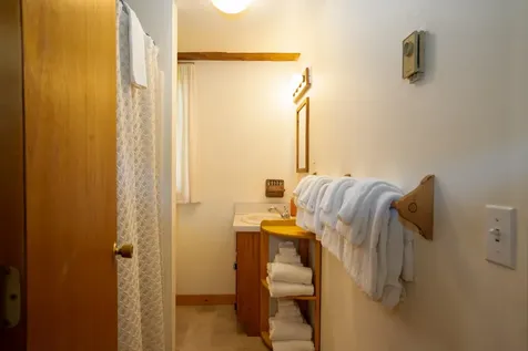 275 Sherwood Forest Londonderry VT 05148