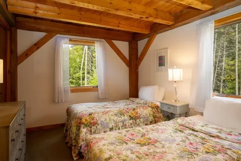 275 Sherwood Forest Londonderry VT 05148