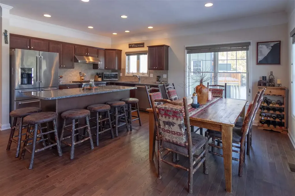 7 Forest Pine Spur Lincoln NH 03251