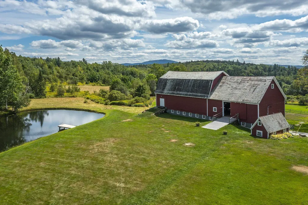 1204 Bailey Road Shrewsbury VT 05738