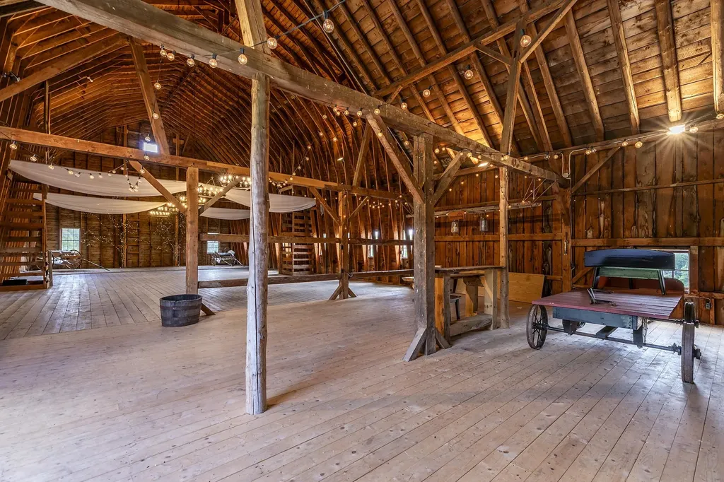 1204 Bailey Road Shrewsbury VT 05738