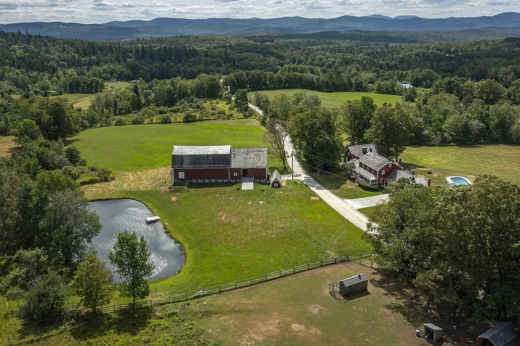 1204 Bailey Road Shrewsbury VT 05738