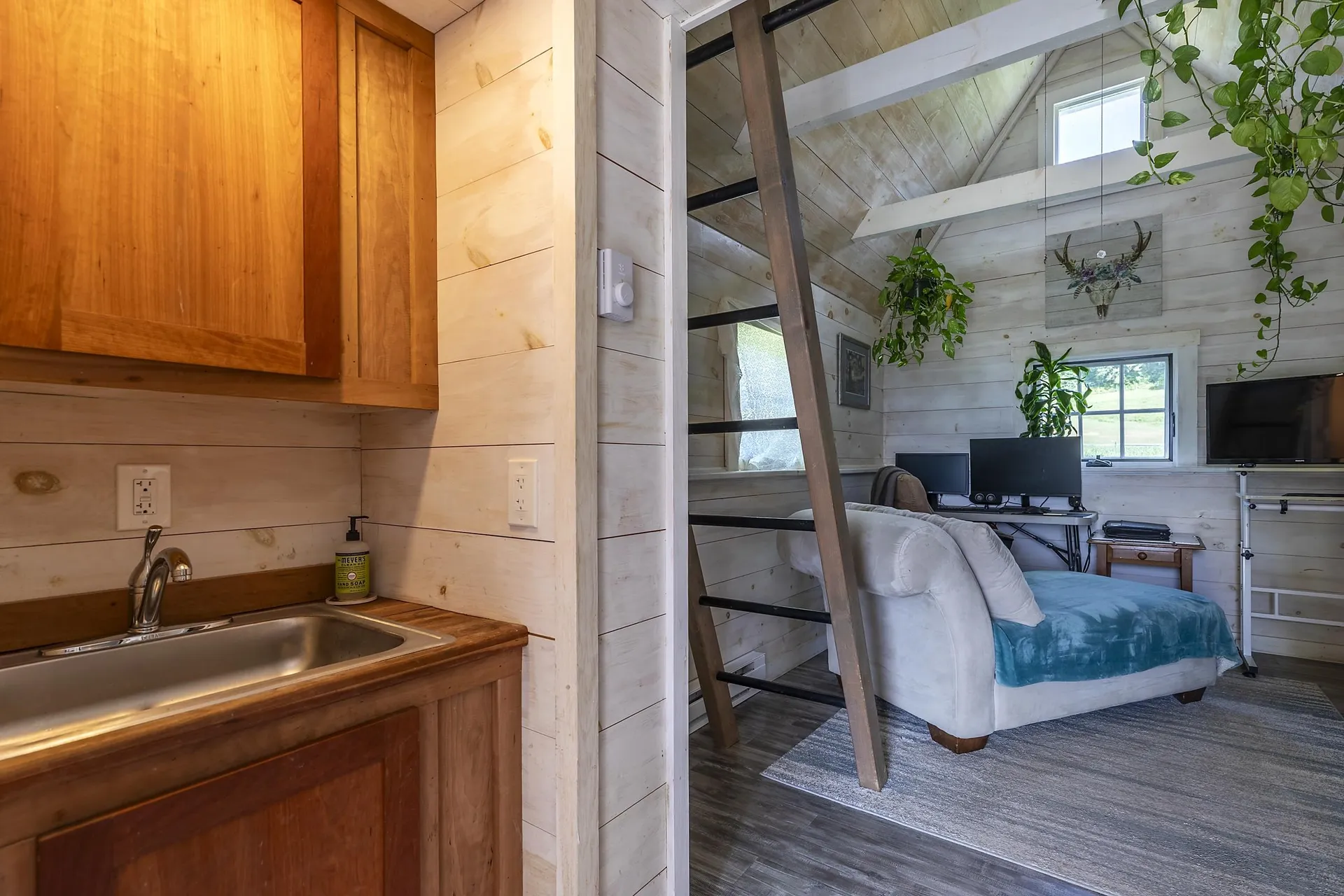 1204 Bailey Road Shrewsbury VT 05738