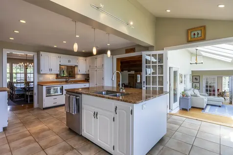 1204 Bailey Road Shrewsbury VT 05738