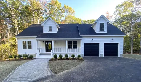 45 Winnipesaukee Drive Wolfeboro NH 03894