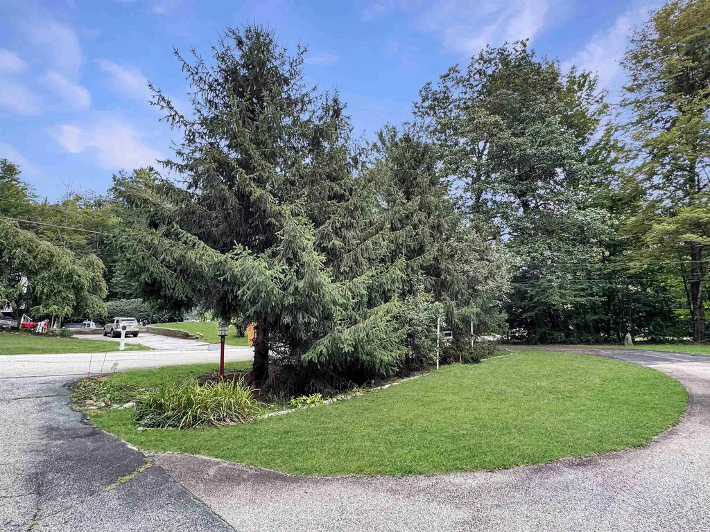 23 Bloody Brook Road Amherst NH 03031