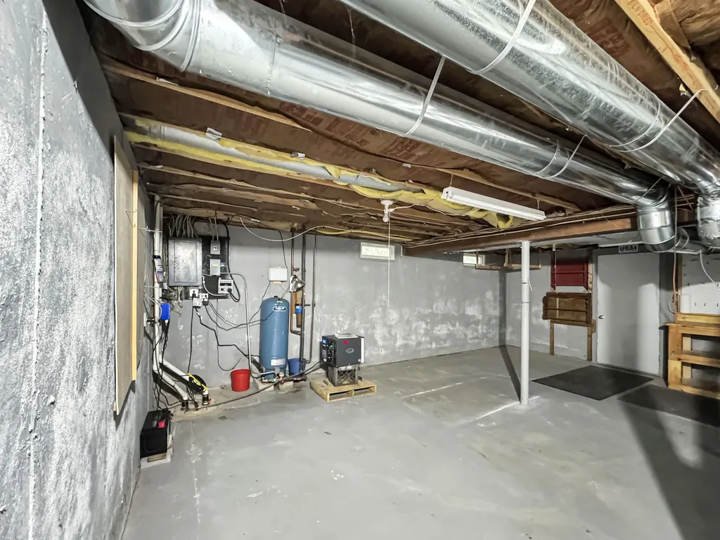 23 Bloody Brook Road Amherst NH 03031