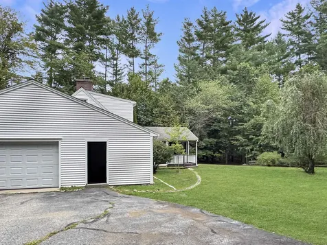 23 Bloody Brook Road Amherst NH 03031