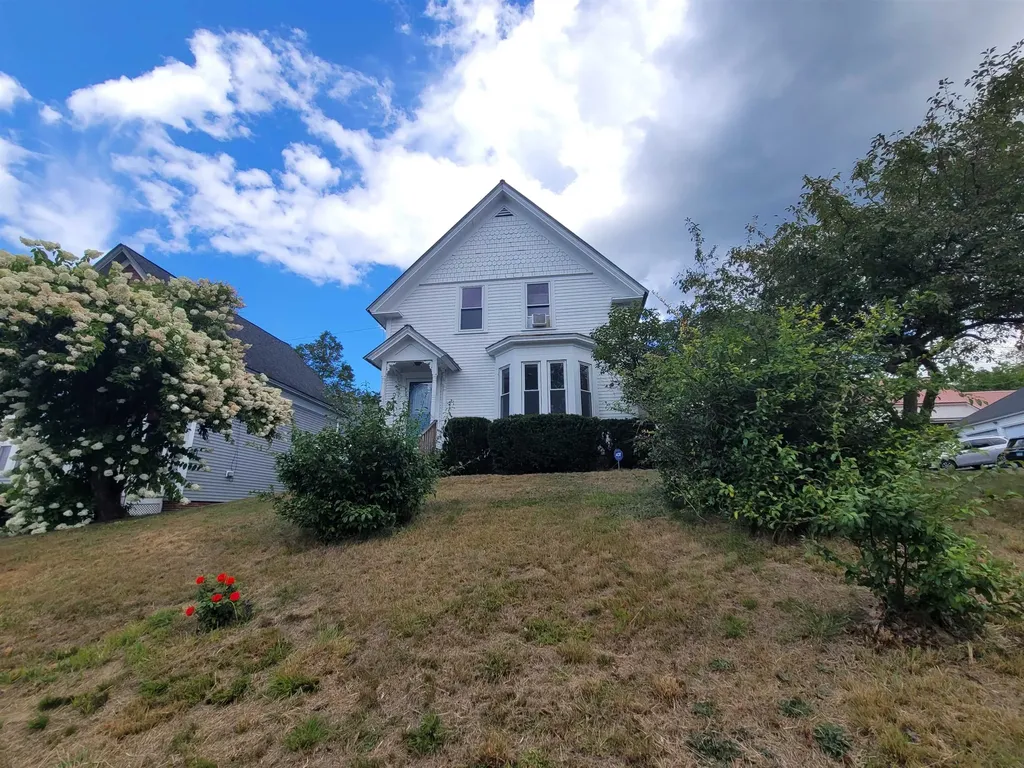 624 Central Street Franklin NH 03235