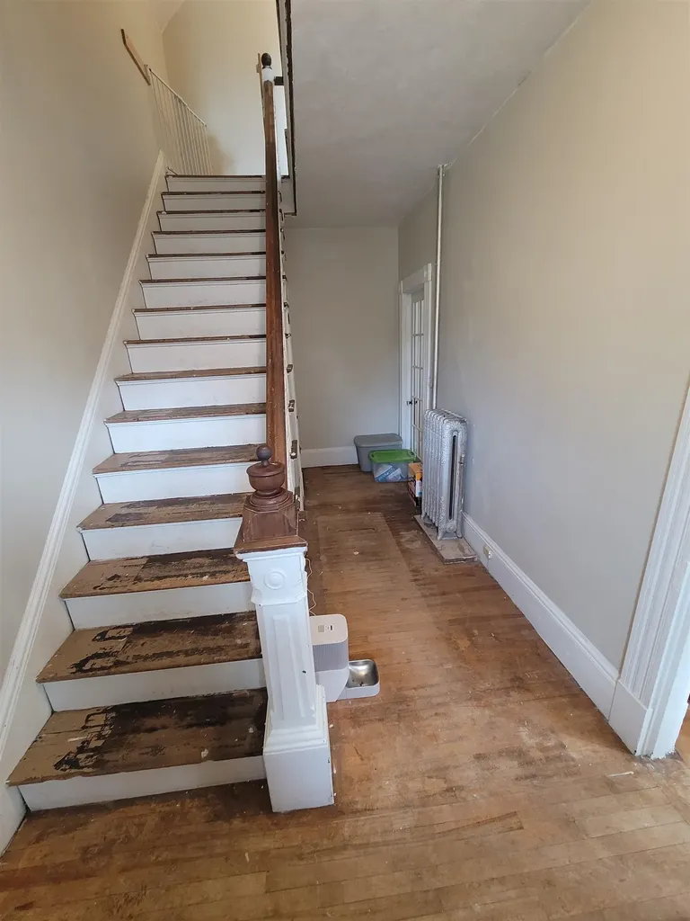 624 Central Street Franklin NH 03235