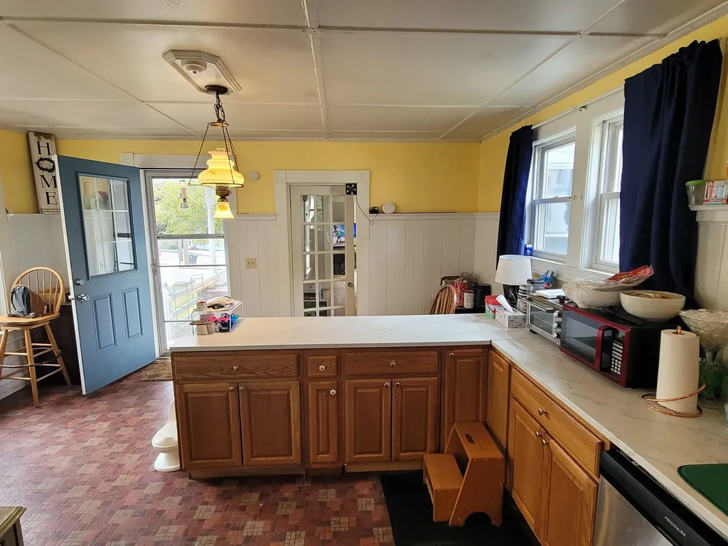 624 Central Street Franklin NH 03235