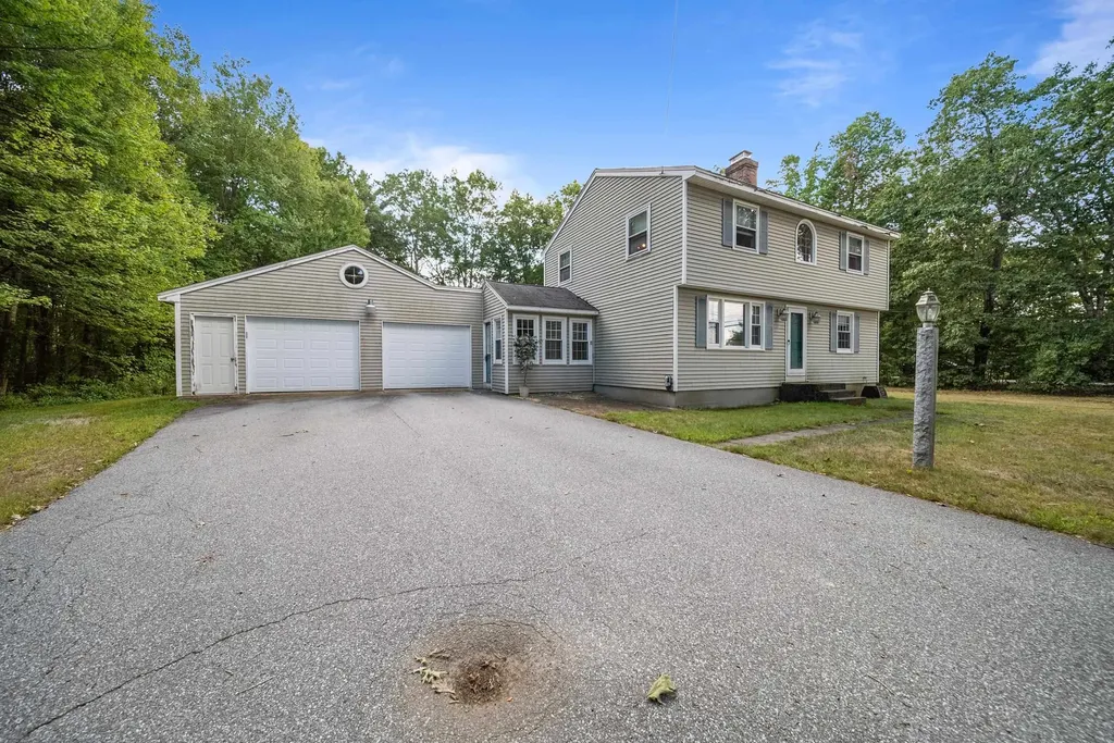 55 Stearns Road Amherst NH 03031