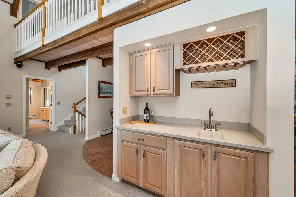 2 Harris Road Meredith NH 03253