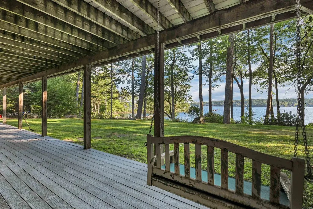 2 Harris Road Meredith NH 03253