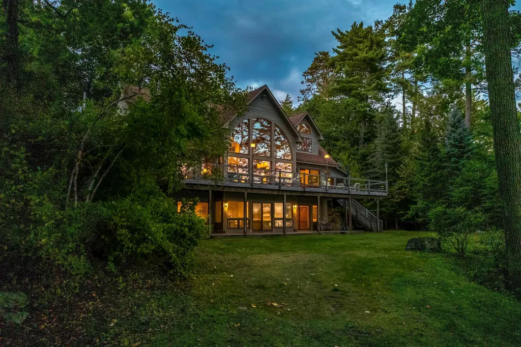 2 Harris Road Meredith NH 03253