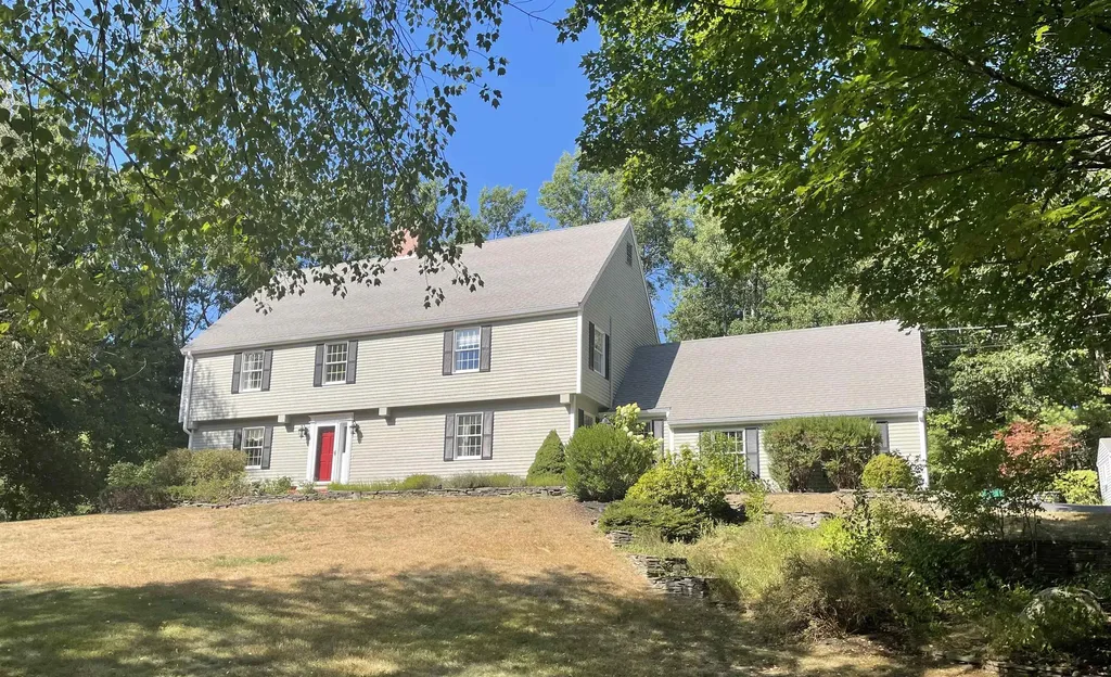 2 Toon Lane Lee NH 03861