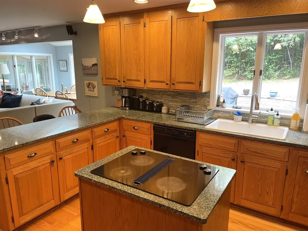 2 Toon Lane Lee NH 03861