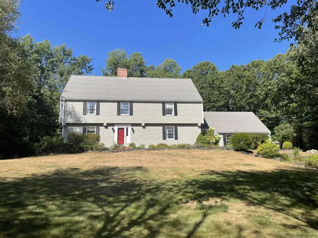 2 Toon Lane Lee NH 03861