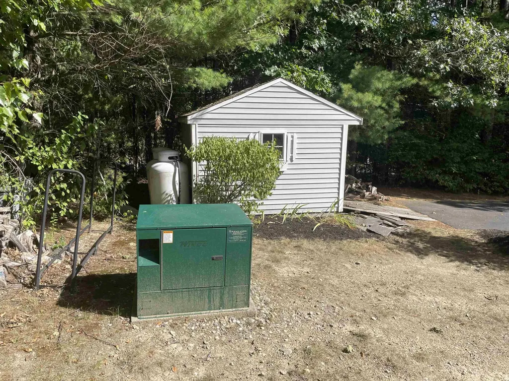 2 Toon Lane Lee NH 03861