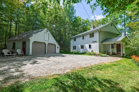 138 Gardiner Drive Londonderry VT 05148