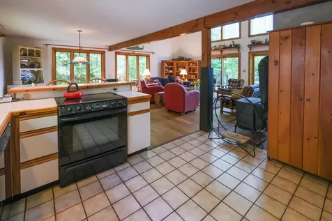 138 Gardiner Drive Londonderry VT 05148