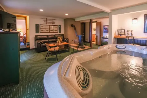 138 Gardiner Drive Londonderry VT 05148