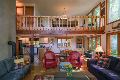 138 Gardiner Drive Londonderry VT 05148