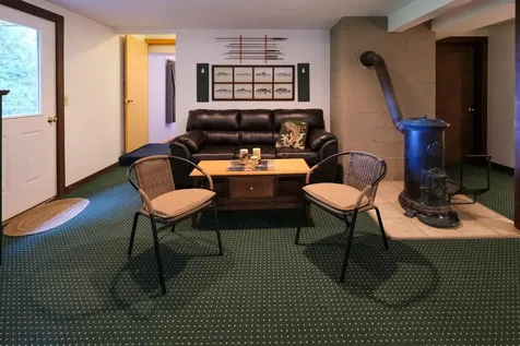 138 Gardiner Drive Londonderry VT 05148