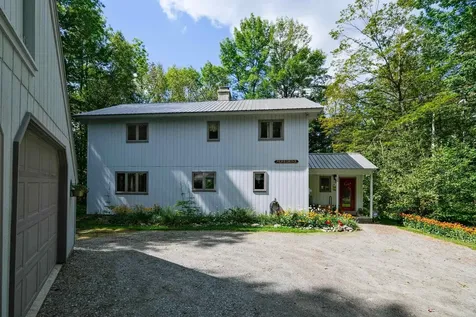 138 Gardiner Drive Londonderry VT 05148